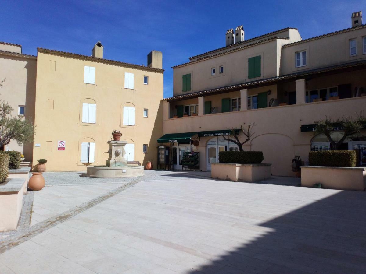 Charmant T2 Climatise Avec Belle Vue , Golf De Pont-Royal Mallemort Exterior foto