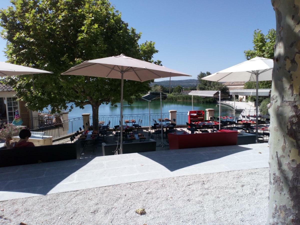 Charmant T2 Climatise Avec Belle Vue , Golf De Pont-Royal Mallemort Exterior foto