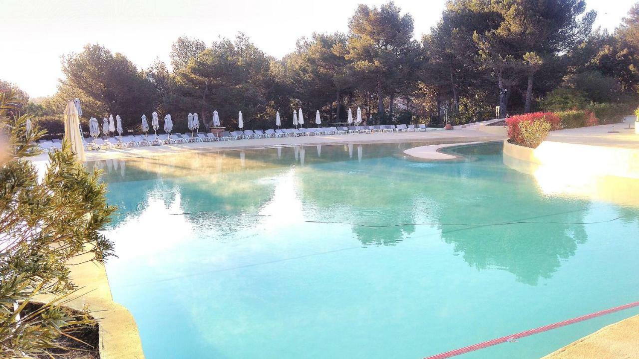 Charmant T2 Climatise Avec Belle Vue , Golf De Pont-Royal Mallemort Exterior foto